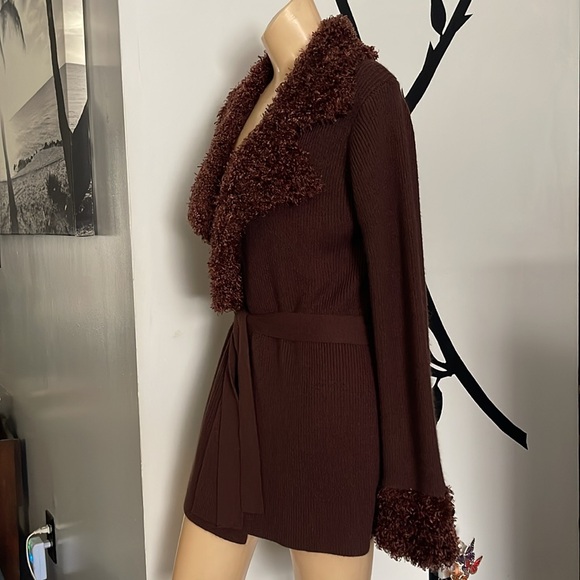 Vintage Kathy Ireland Belted Cardigan (M) - Picture 2 of 7